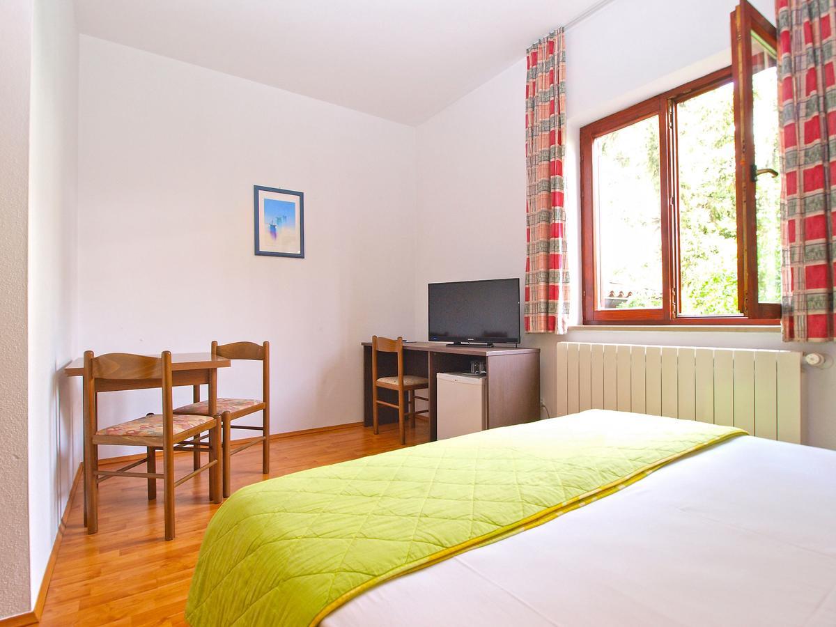 Rooms Ivica 1452 Fažana Kültér fotó