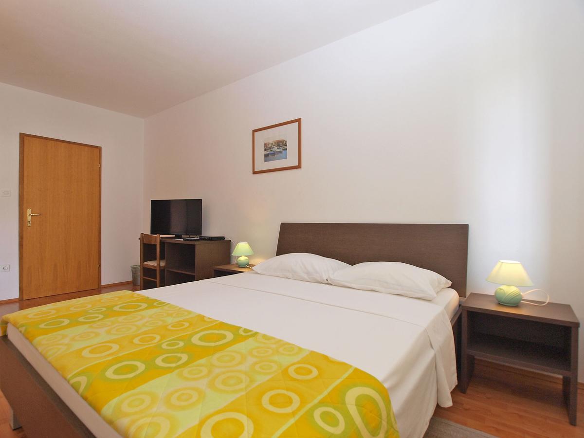 Rooms Ivica 1452 Fažana Kültér fotó