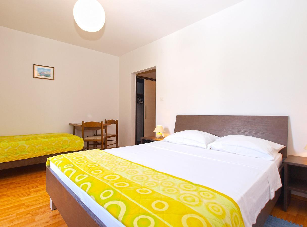 Rooms Ivica 1452 Fažana Kültér fotó