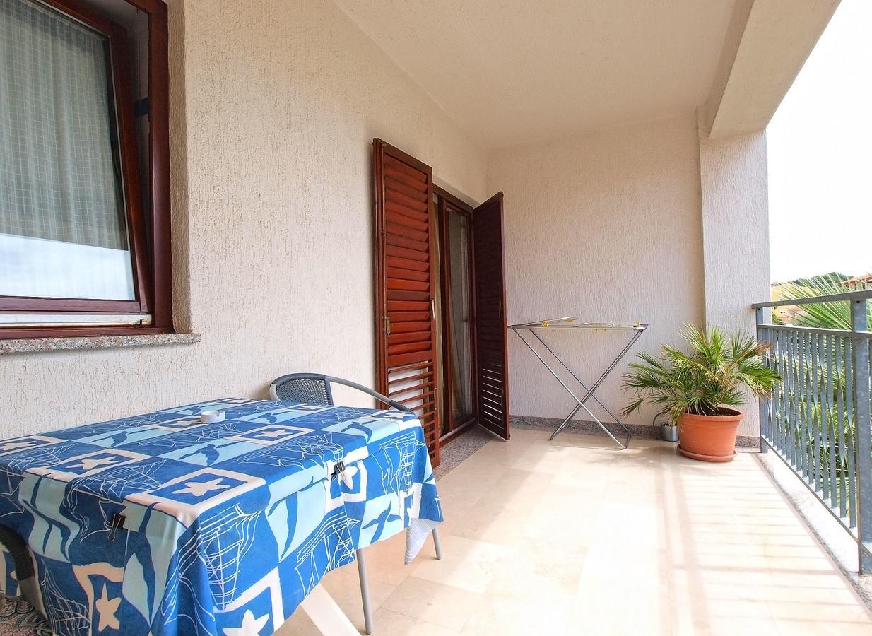 Rooms Ivica 1452 Fažana Kültér fotó