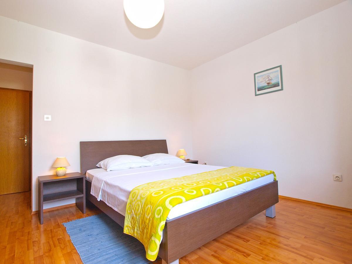 Rooms Ivica 1452 Fažana Kültér fotó